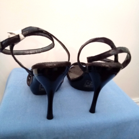 Spring Faux Snakeskin Ankle Strap Platform High Heel Sandals - Picture 9 of 12